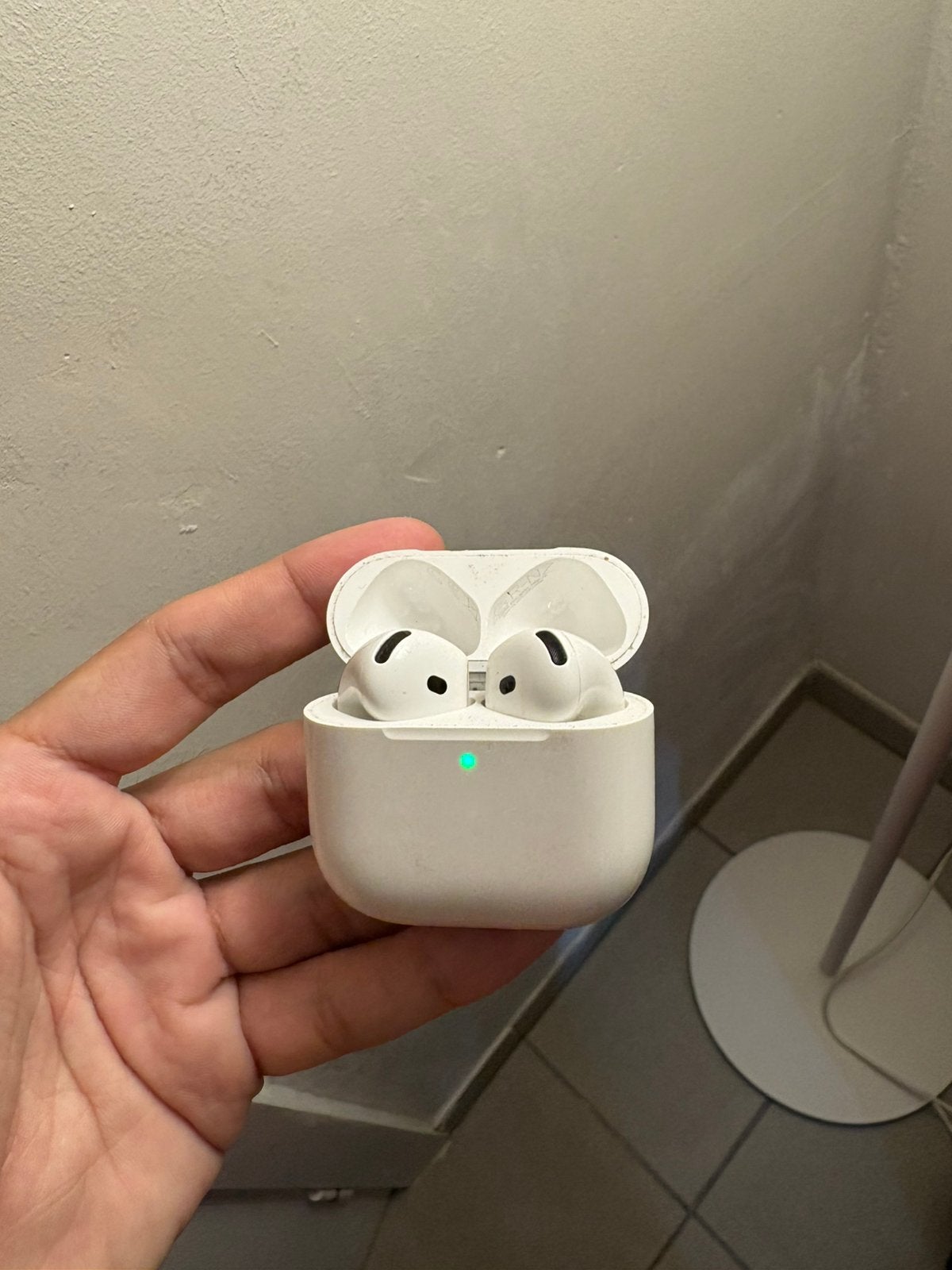 Airpods 4, Télécoms, Téléphonie mobile | Écouteurs, Enlèvement ou Envoi, Comme neuf