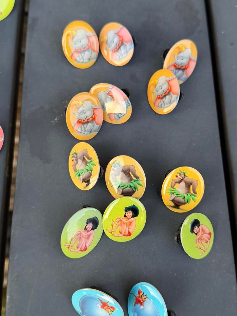 Pins Walt Disney, Ophalen