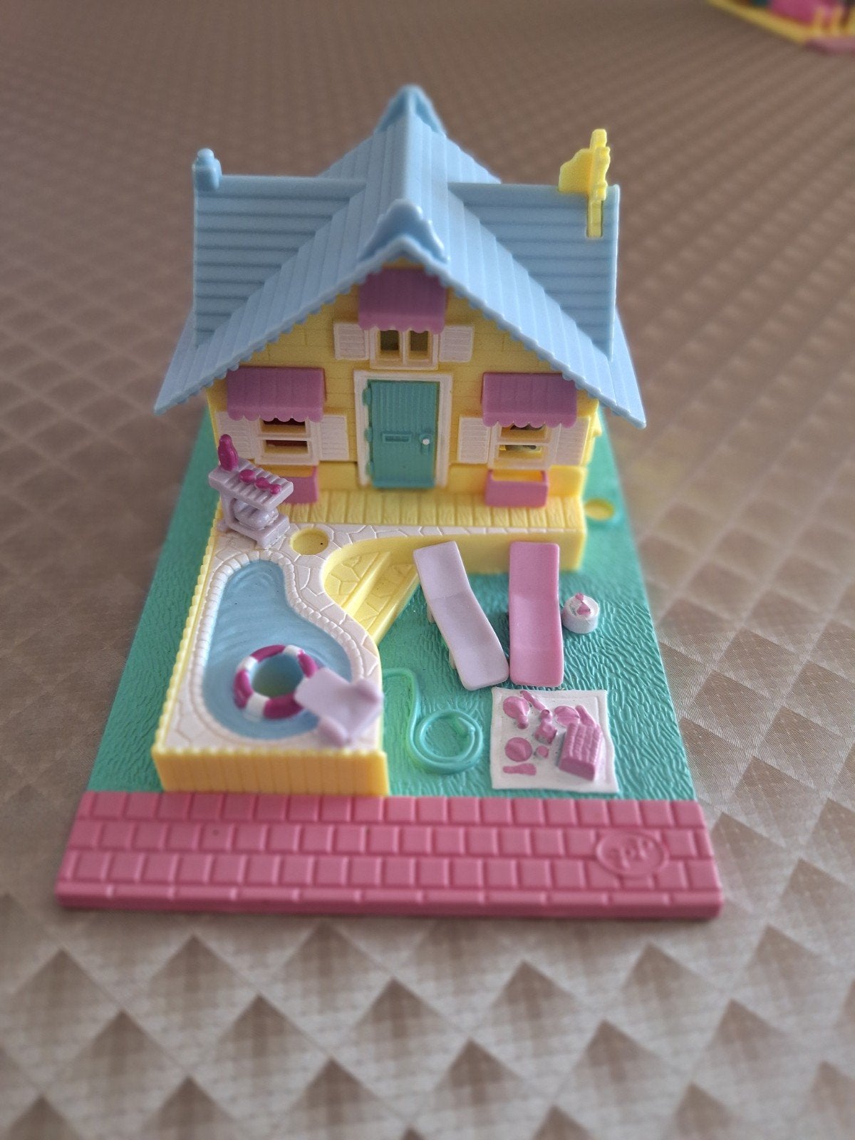 Polly Pocket (Bluebird) zomerhuisje, Verzamelen, Poppetjes en Figuurtjes, Ophalen