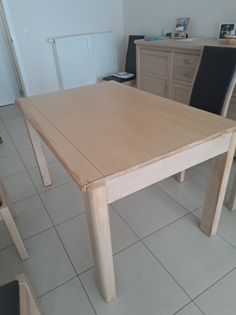 TABLE SALLE A MANGE, Ophalen, Gebruikt
