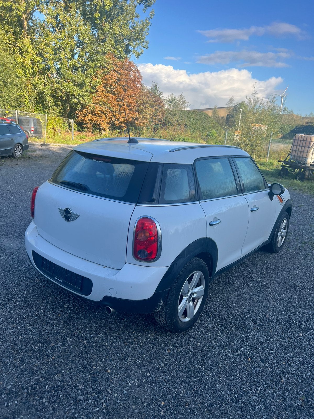 La Mini One D 1.6 diesel Euro 6b démarre en 2016, Autos, 90 kW, Euro 6, Boîte manuelle, Noir