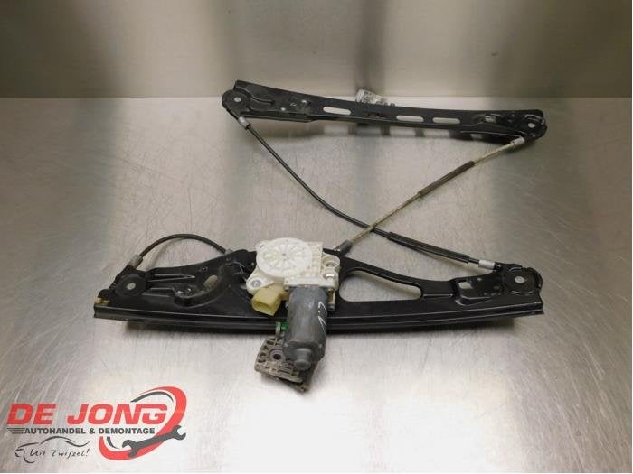 Mécanique vitre 4portes avant gauche d'un Mercedes E-Klasse, 3 mois de garantie, Utilisé, -, -