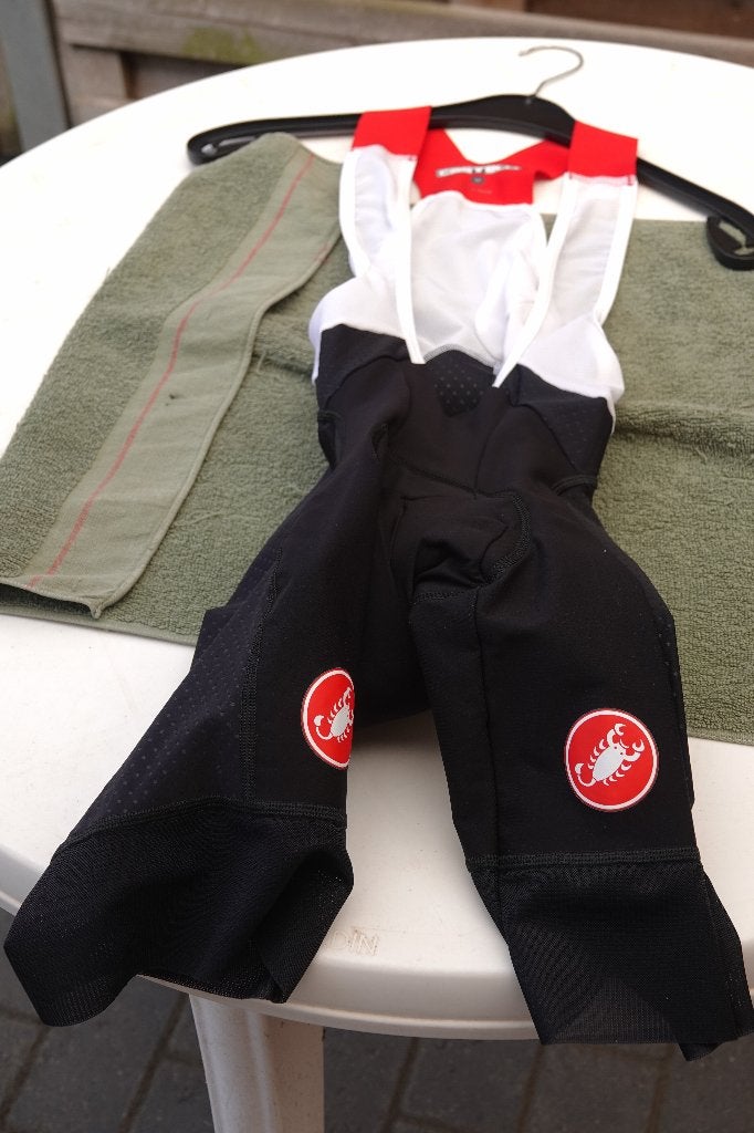 Castelli Rosso Corsa bibshort fietsbroek maat M, Fietsen en Brommers, Castelli, Ophalen of Verzenden, Zo goed als nieuw, Heren