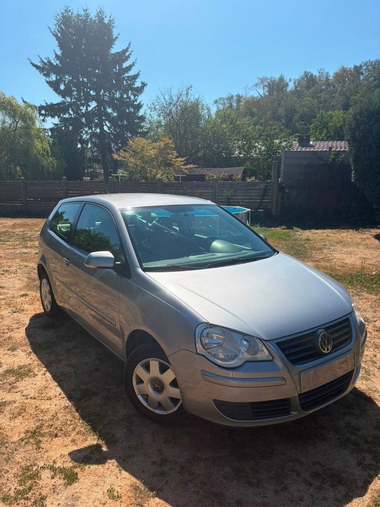 Polo 1200 Essence, Autos, Argent ou Gris, Achat, Boîte manuelle, 5 places