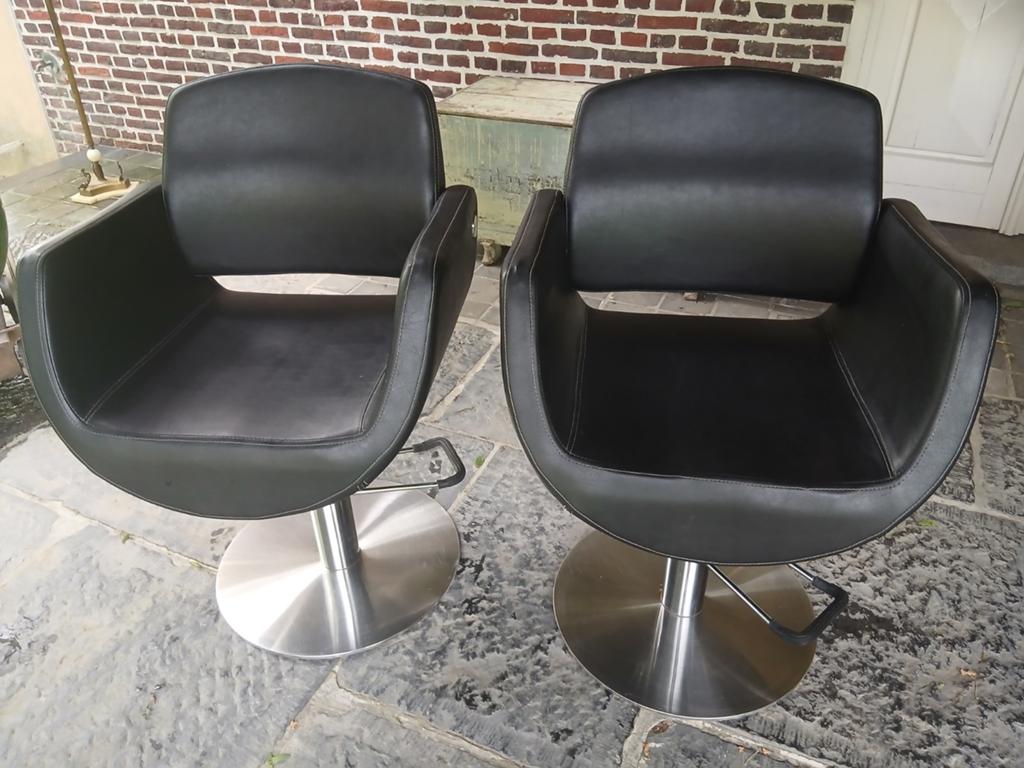 Paar design kuipzetels., Ophalen
