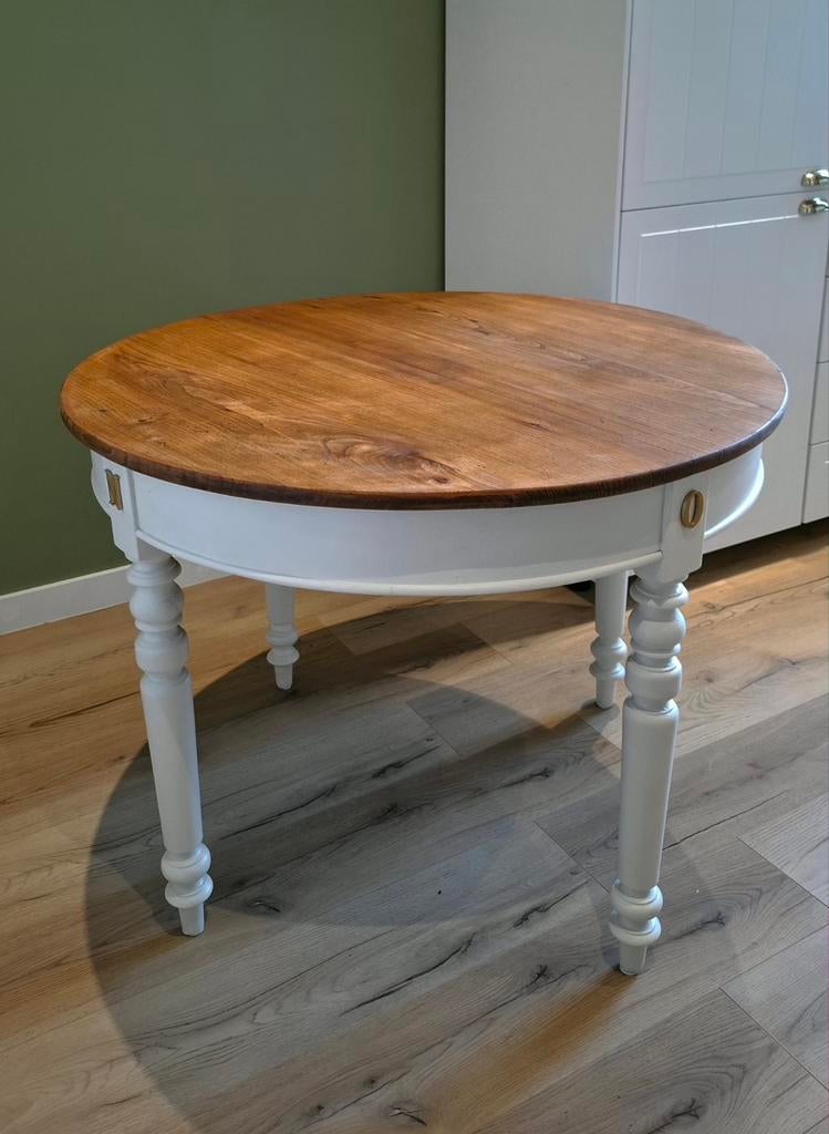 Superbe table CHÊNE MASIF (livraison possible), Maison & Meubles, Tables | Tables de salon, Chêne, Enlèvement