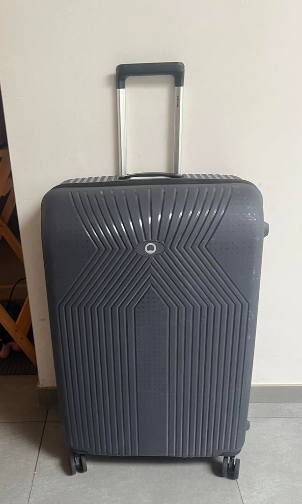 Delsey koffer 100 l, Handtassen en Accessoires, Koffers, Ophalen
