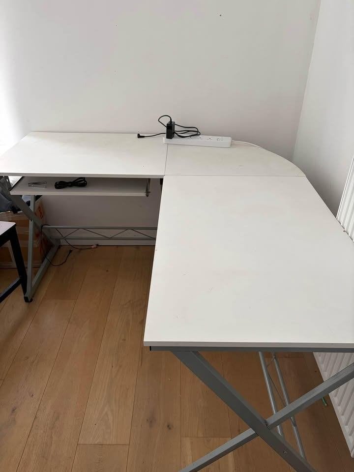 Grand bureau d'angle en L 1.5 m *1.4 m* 0.75 m, Huis en Inrichting, Nieuw, Ophalen of Verzenden, Wit, In hoogte verstelbaar