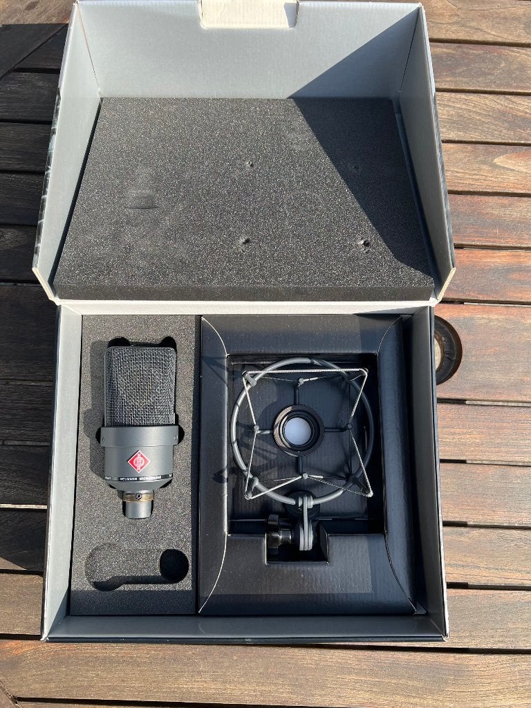 Neumann TLM 103 mt Studio Set, jamais utilisé, Enlèvement, Neuf, Micro studio
