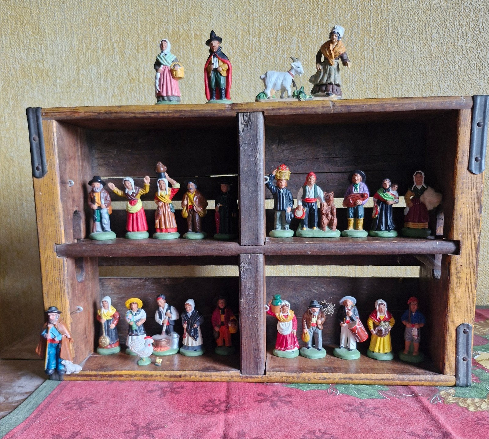 25 santons de provence, Escoffier, avant 1960, Enlèvement ou Envoi, Comme neuf