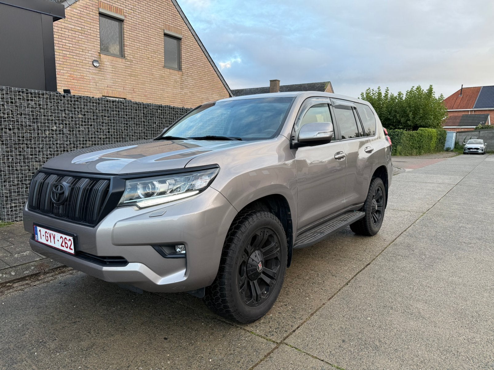 Toyota land cruiser 150, Autos, Argent ou Gris, Achat, Euro 6, 2 places