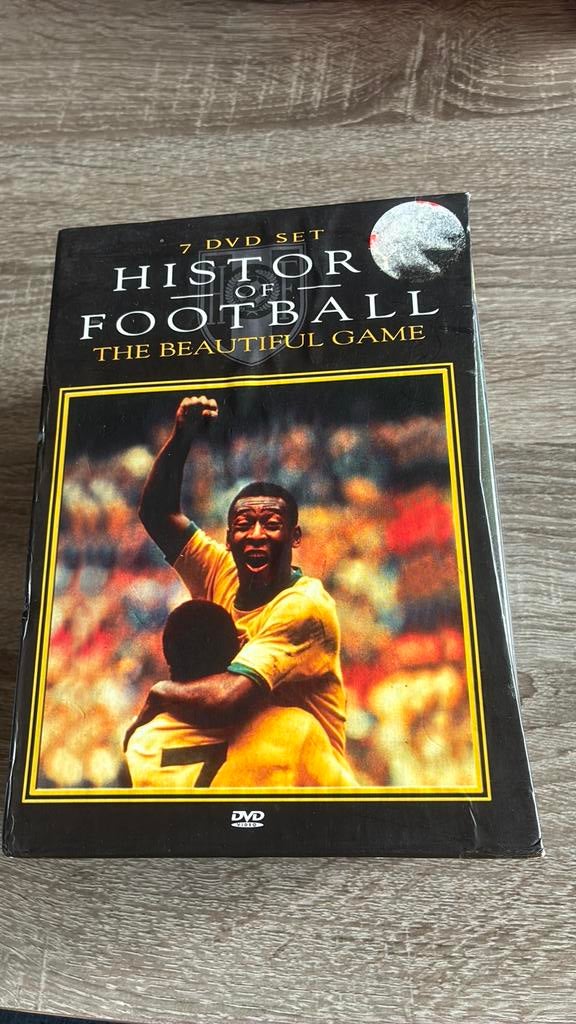History Of Footbal 7 DVD set, CD & DVD, DVD | Sport & Fitness, Tous les âges, Coffret, Comme neuf, Documentaire