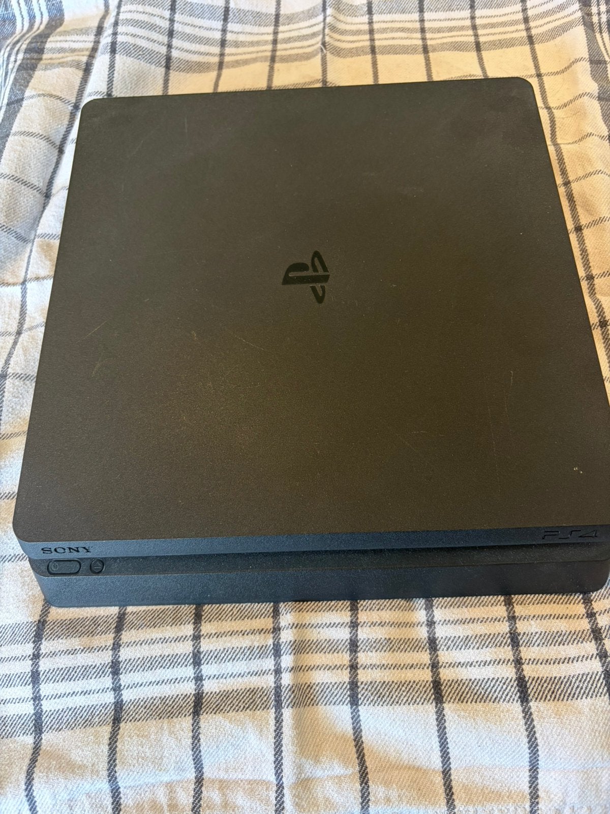 Volledige playstation 4, Ophalen, Zo goed als nieuw