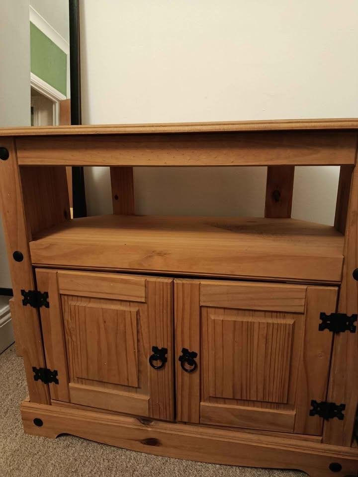 Rustiek grenen hoek-tv-meubel / tv-kast (Mexicaanse stijl), Ophalen, 50 tot 100 cm, Zo goed als nieuw, Minder dan 100 cm