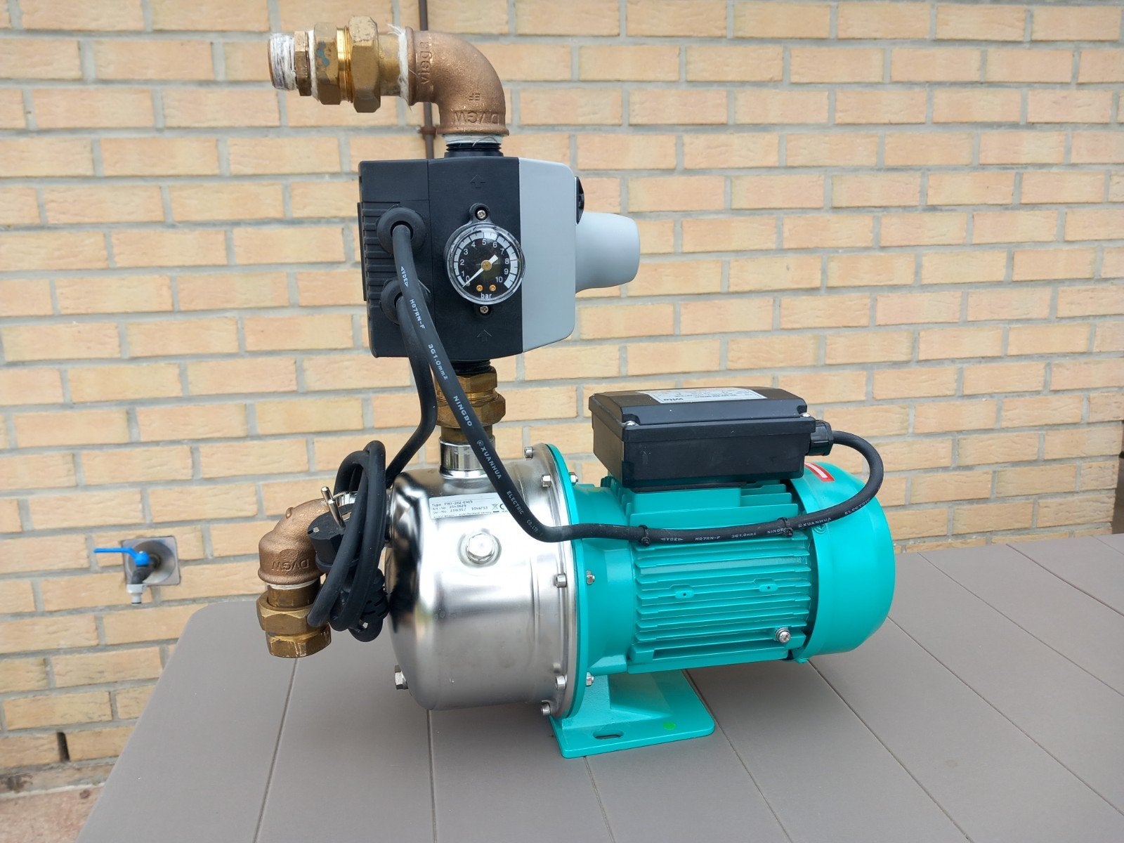 Wilo regenwaterpomp, Tuin en Terras, Waterpompen, Ophalen, Zo goed als nieuw, Elektrisch, Regentonpomp