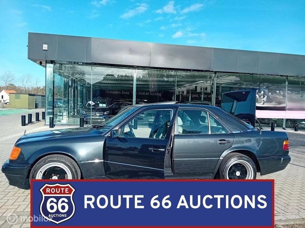 Mercedes-Benz 400E | 1991 | Route 66 Auctions, Auto's, Zwart, Mercedes-Benz, Bedrijf, Handgeschakeld