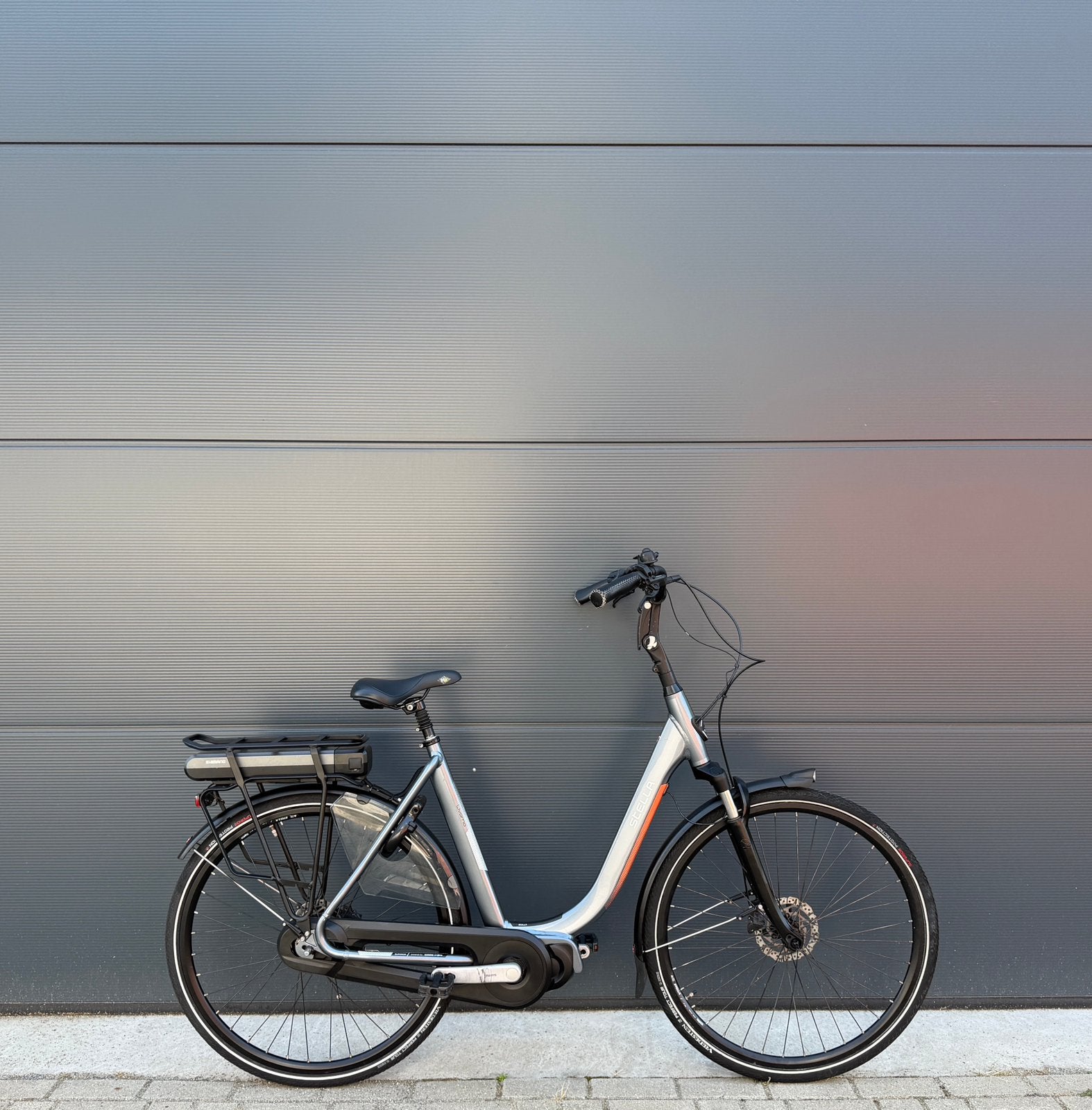 Stella Livorno middenmoter elektrische fiets 500WH, Ophalen, Versnellingen