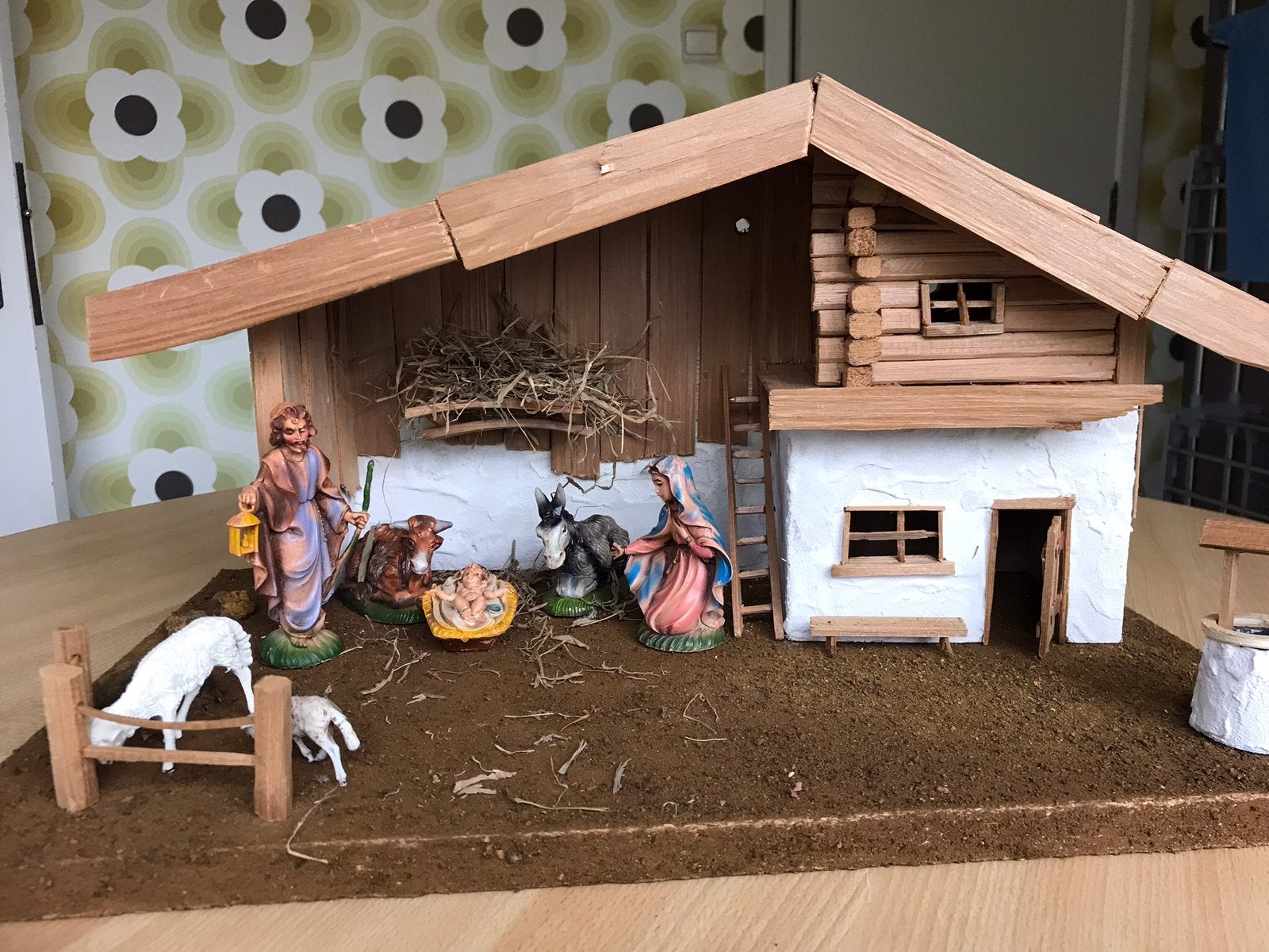 Crèche faite maison, Enlèvement, Neuf