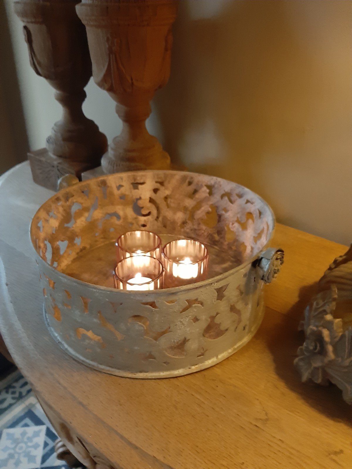 decoratieve schaal, windlicht. diameter 30cm., Ophalen, Windlicht