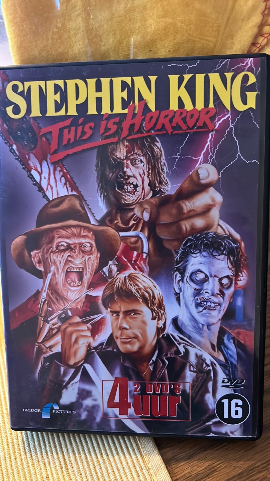 Stephen King- This Is Horror, Ophalen of Verzenden, Zo goed als nieuw