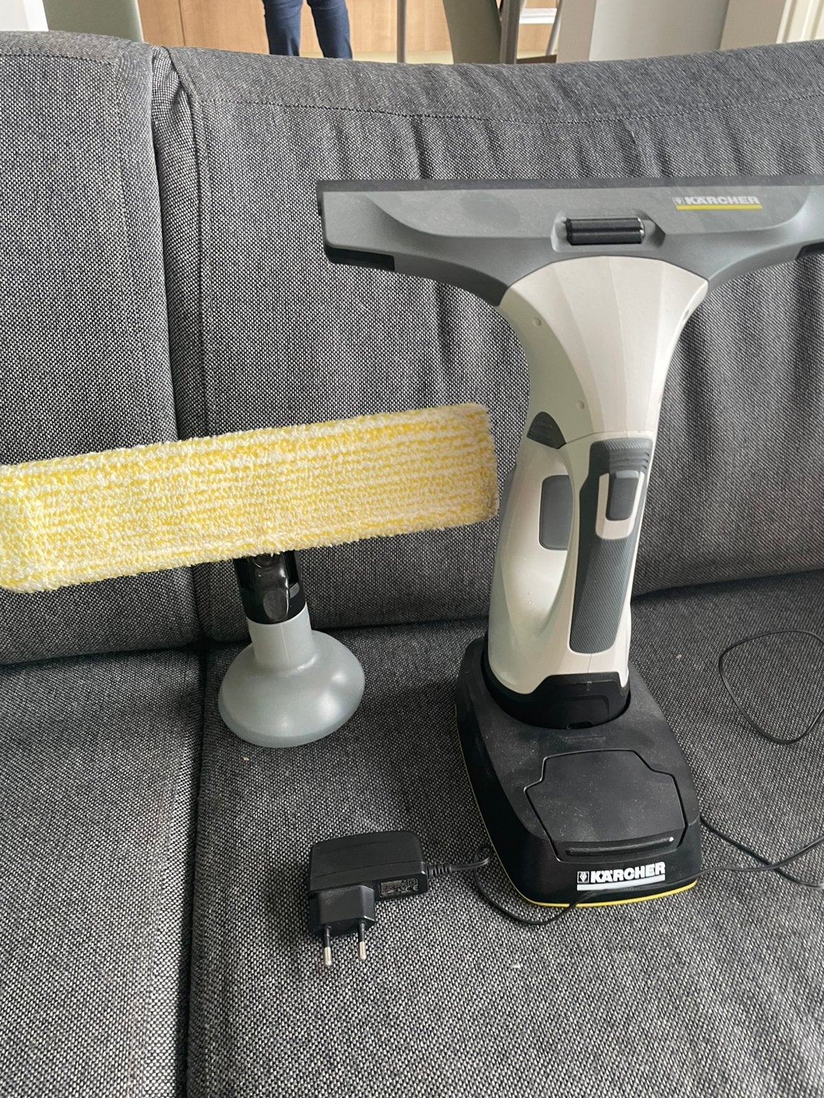 Karcher ruitenreiniger, Huis en Inrichting, Schoonmaakartikelen, Ophalen, Raamwisser of Trekker