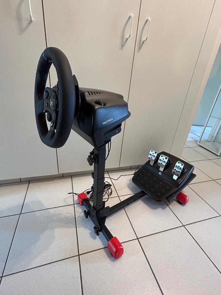 Racing wheel stand + LOGITECH Stuurwiel G923 Xbox + PC, Games en Spelcomputers, Spelcomputers | Xbox | Accessoires, Gebruikt, Xbox One