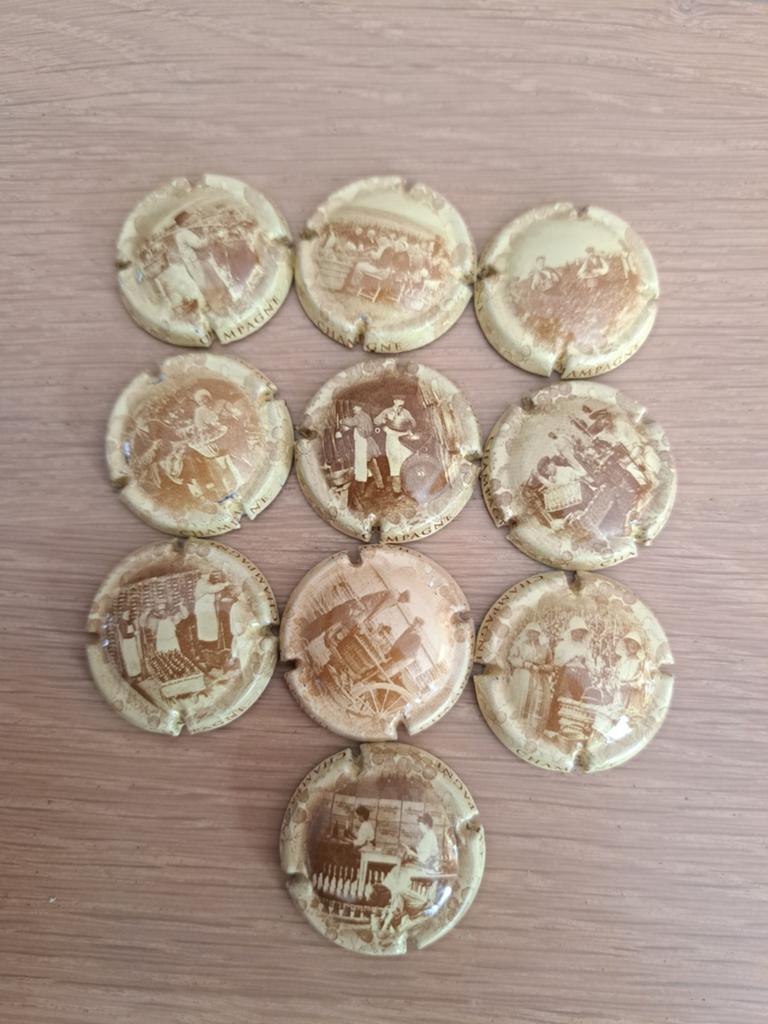 2 séries de capsules de champagne, Enlèvement ou Envoi