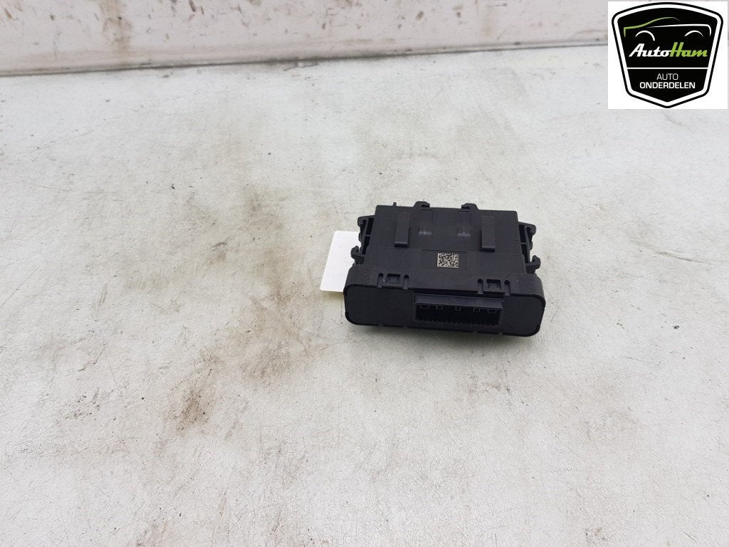 GATEWAY MODULE Renault Megane IV Estate (RFBK) (01-2016/-), Gebruikt, Renault, Peter-Huppertz-Straße 5
51063  Köln, DE, Dialog.deutschland@renault.de