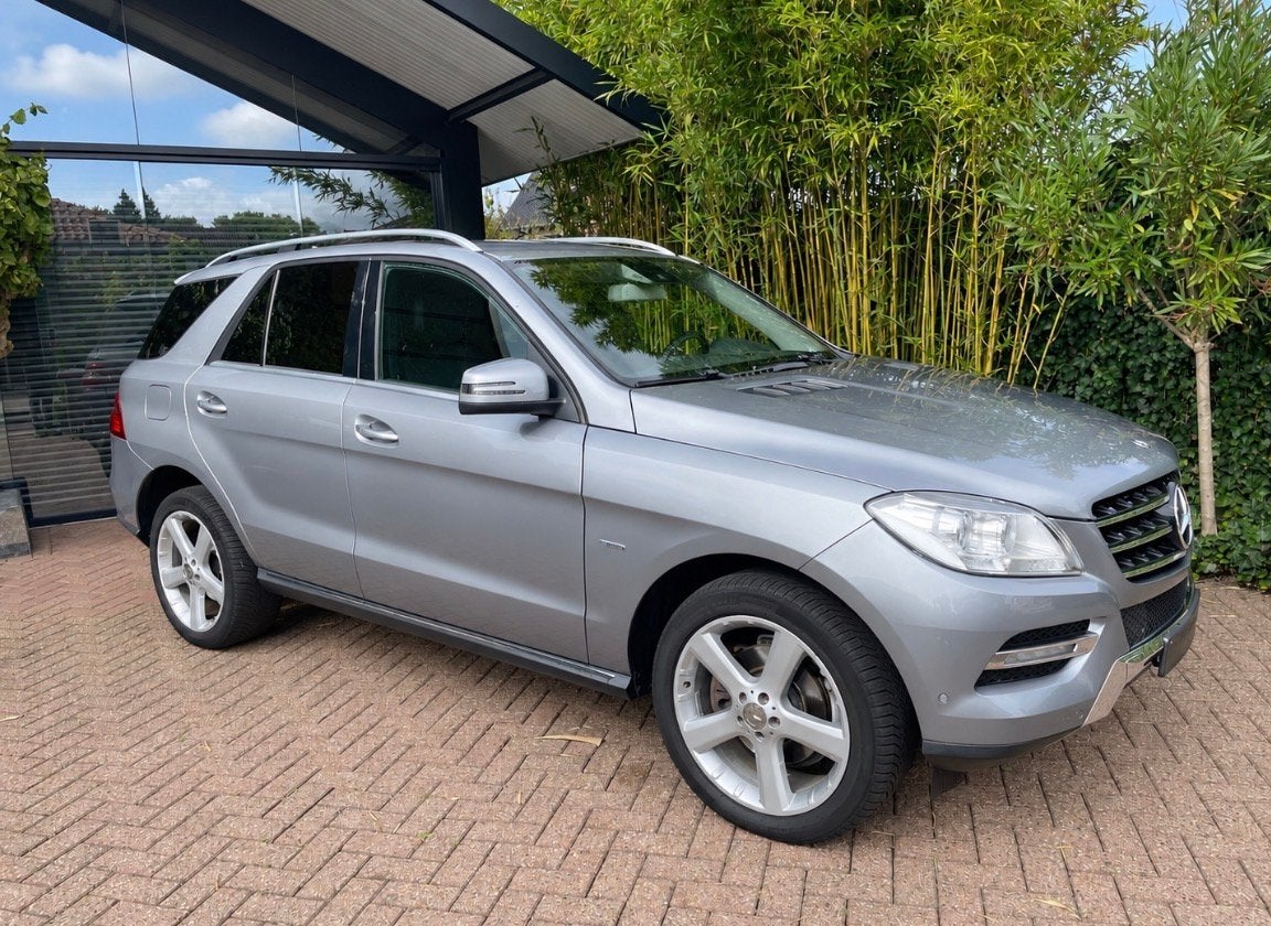 Mercedes-Benz M-Klasse ML 350 Bluetec 4matic 4X4, Cuir, 2987 cm³, Euro 6, Entreprise