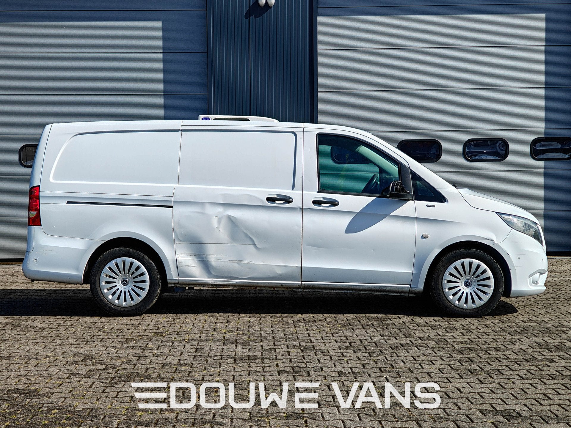 Mercedes-Benz Vito 111 L2 Navigatie Trekhaak Koelwagen Neos, Voorwielaandrijving, Euro 5, Stof, Gebruikt