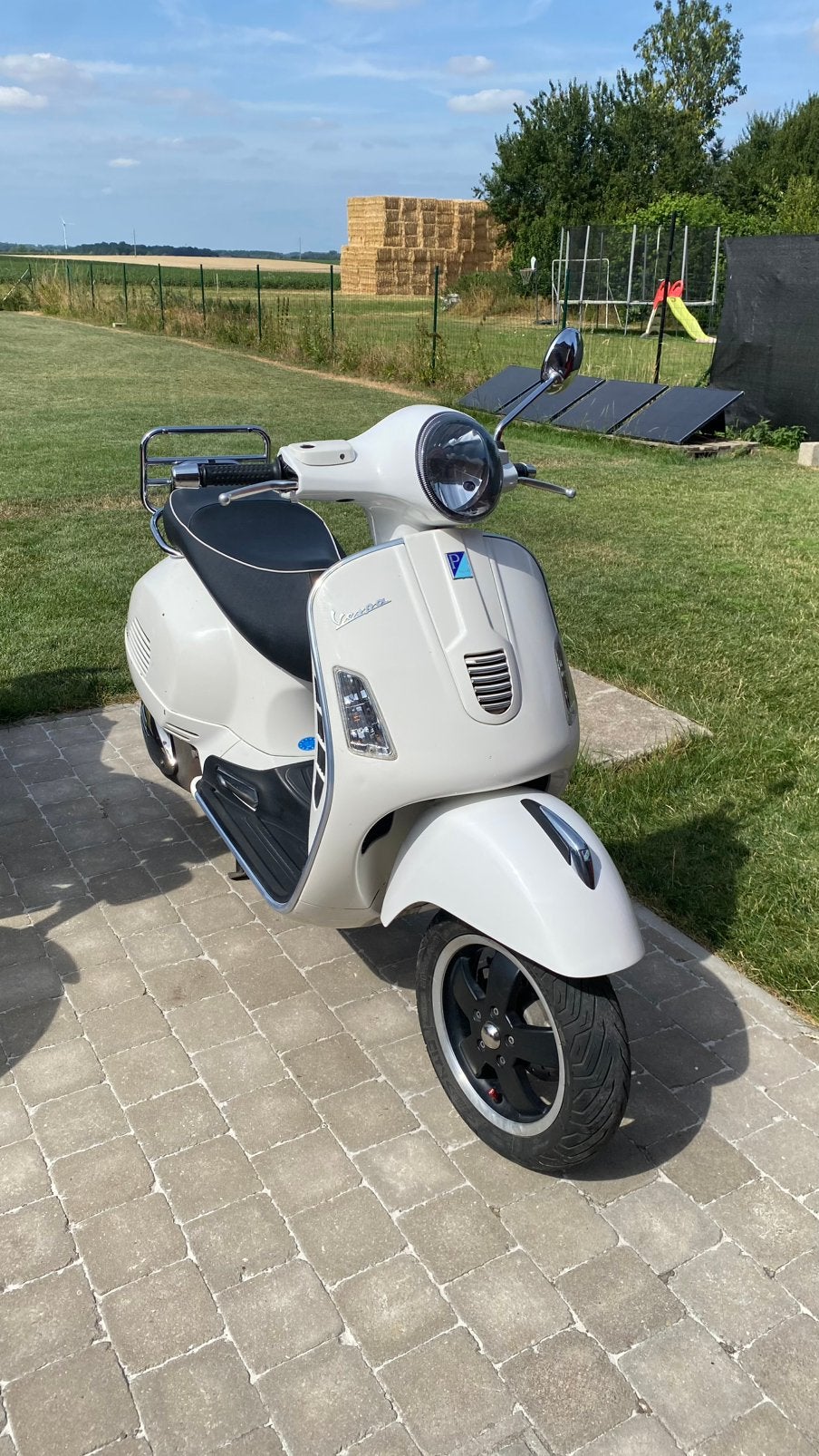 Vespa 300cc GTS super ie, Enlèvement, Comme neuf