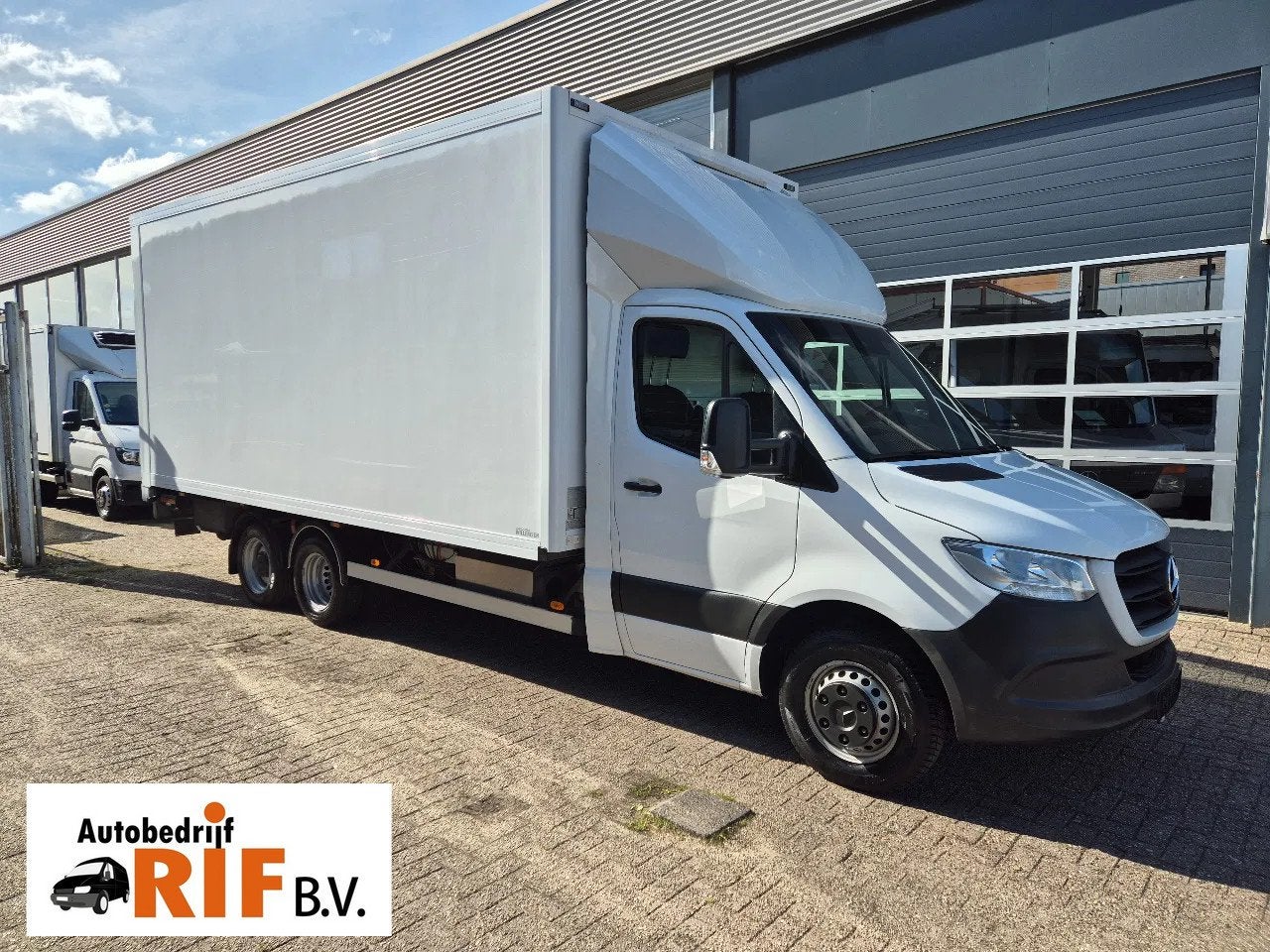 Mercedes-Benz Sprinter 516 CDI BE Clixtar/ Webasto/ 27 KUB/, Automaat, Gebruikt, Euro 6, 4 cilinders