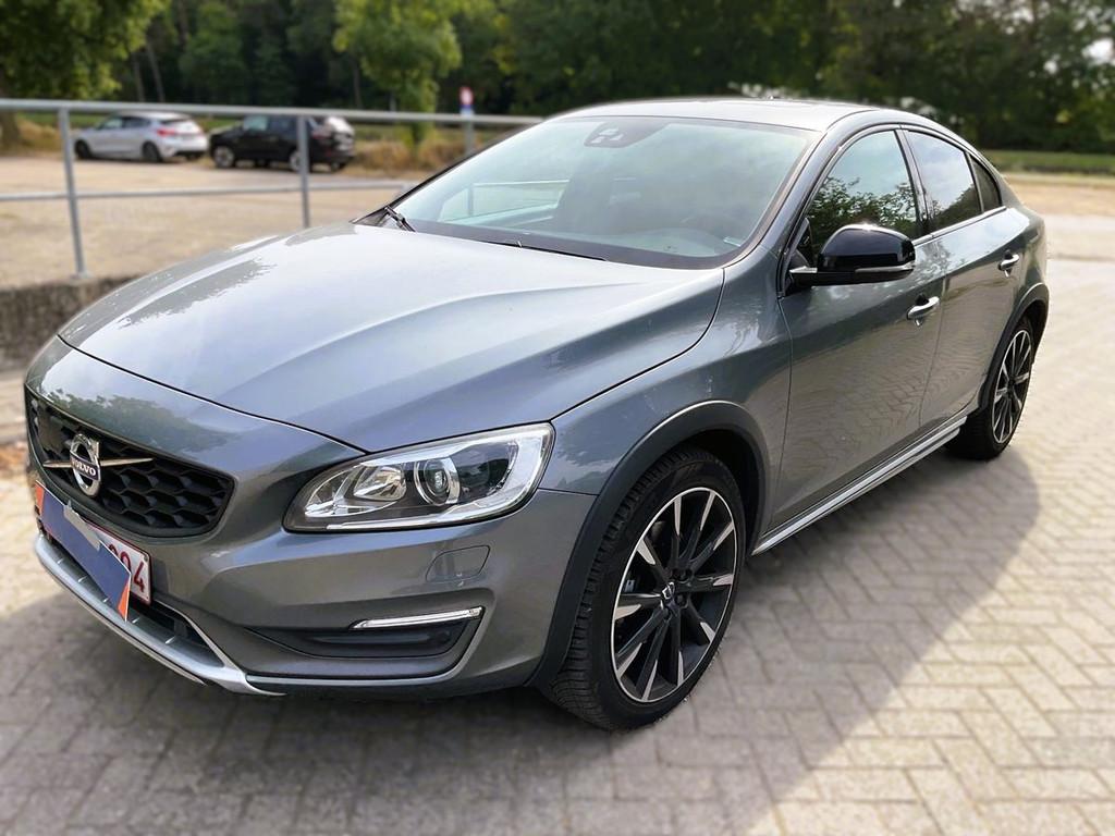 Volvo S60 Cross Country D4 2WD Uniek (automatique), Autos, Volvo, Cuir, Argent ou Gris, Achat, Euro 6