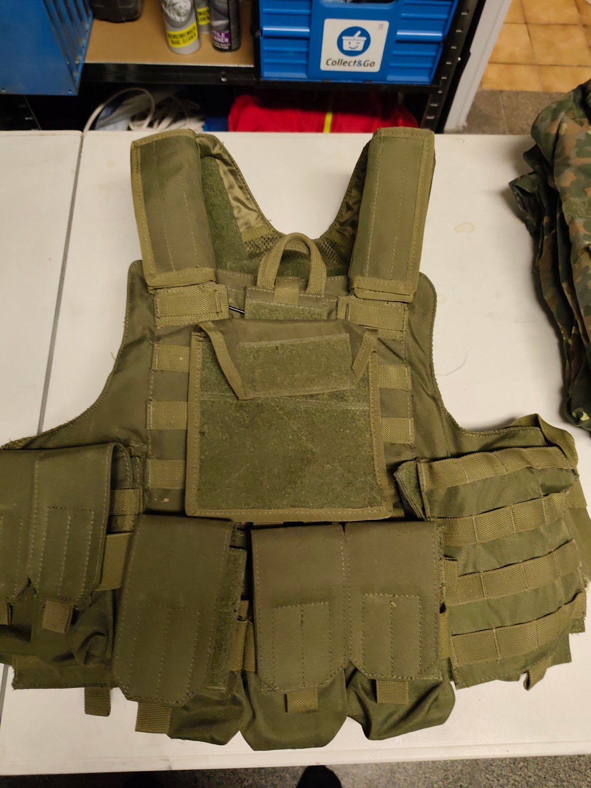 Airsoft plate carrier met mag pouches, Ophalen of Verzenden, Zo goed als nieuw