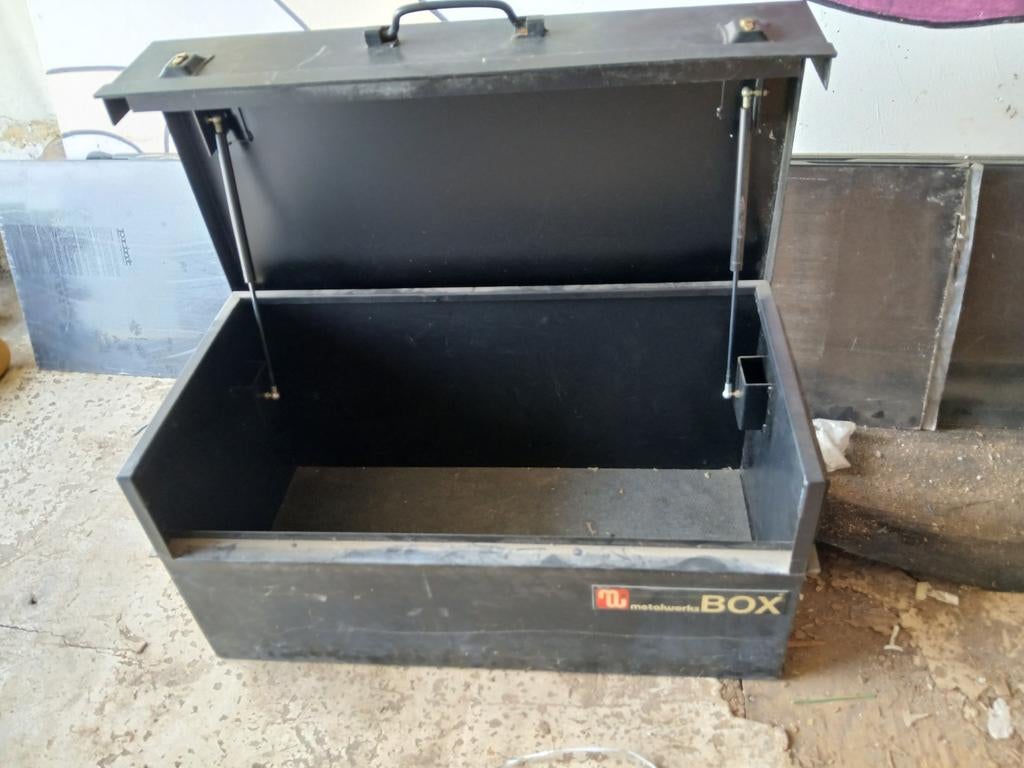 Valise de chantier verrouillable robuste, Enlèvement, Utilisé