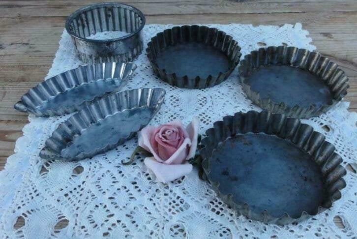 Nog 3 Franse brocante ronde bakvormpjes, Ophalen of Verzenden