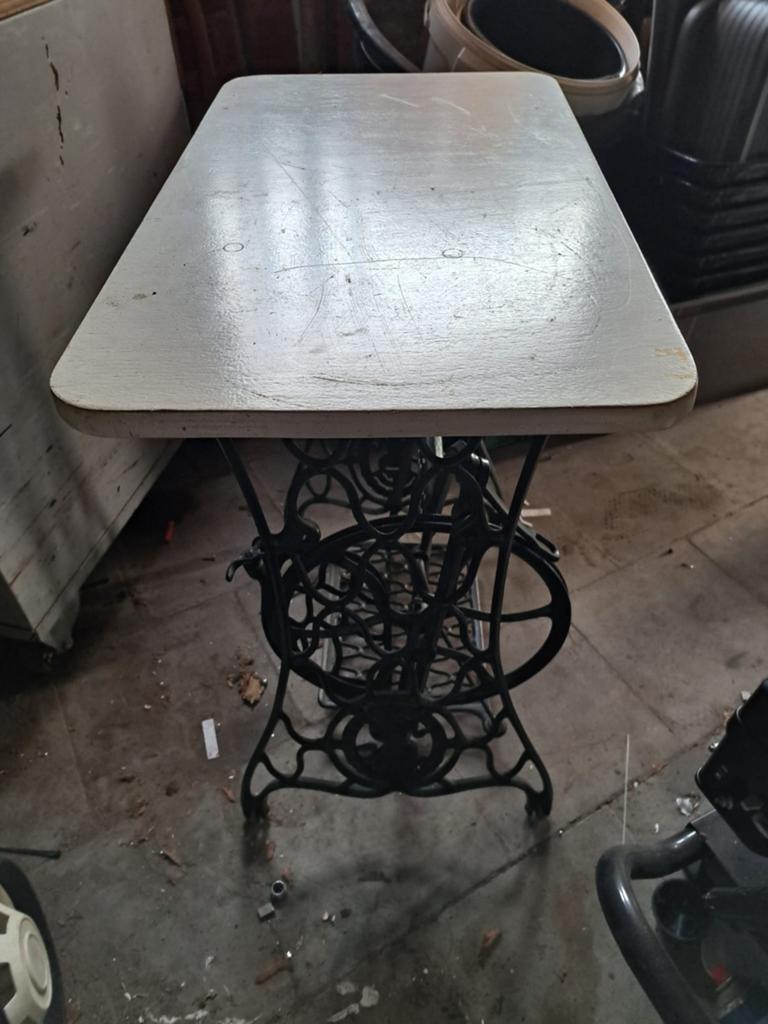 Vintage antieke singer naaimachine tafel, Antiek en Kunst, Ophalen