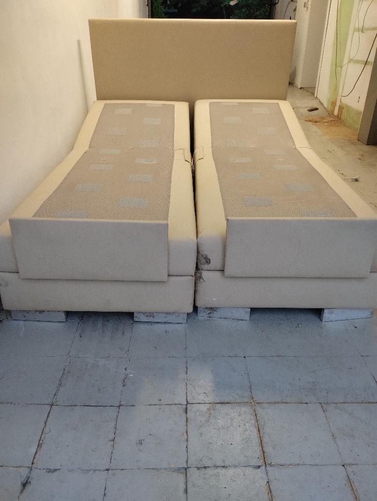 Dubbel bed 140x200, Huis en Inrichting, Slaapkamer | Bedden, Zo goed als nieuw, Twijfelaar, 140 cm, 200 cm, Overige materialen