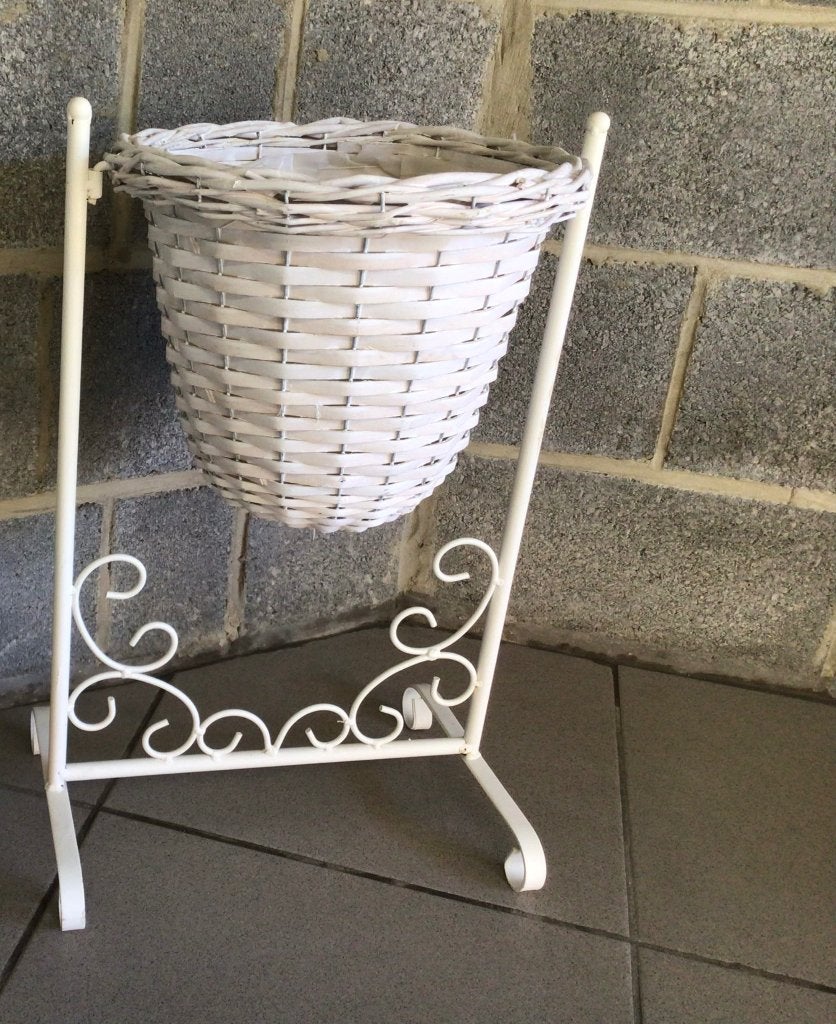Cache pot sur pied fer forgé, Ophalen