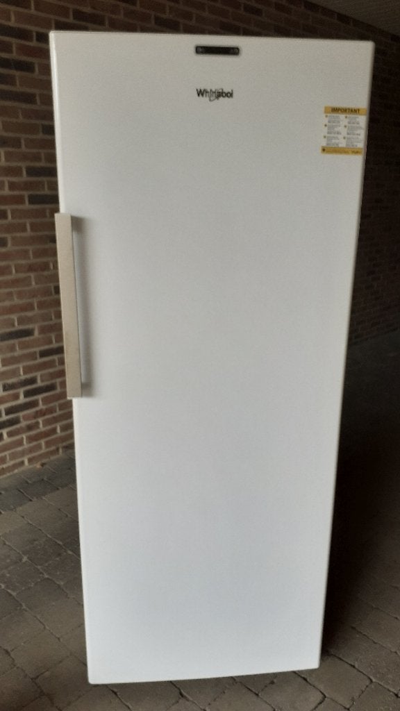 Diepvrieskast, Elektronische apparatuur, Vriezers en Diepvrieskisten, 160 cm of meer, Zo goed als nieuw, Energieklasse A of zuiniger