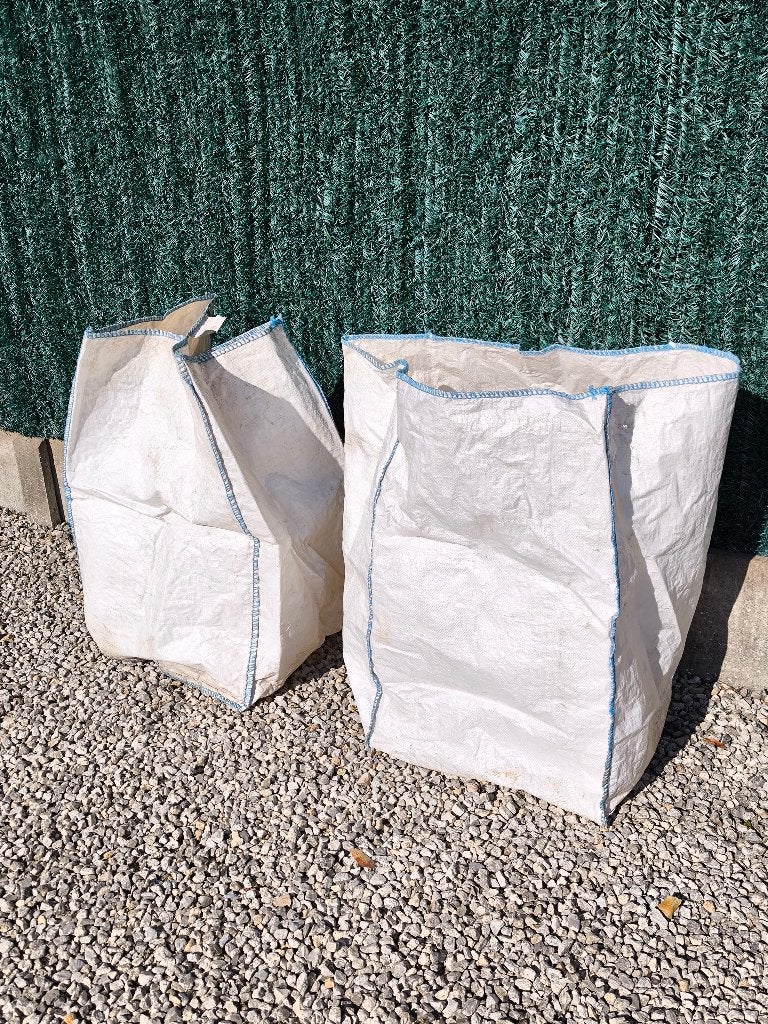 2 grands sacs à déchets de jardin, Jardin & Terrasse, Enlèvement, Utilisé, Autres types