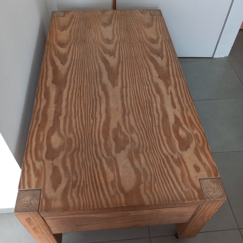 salontafel, Enlèvement, Utilisé