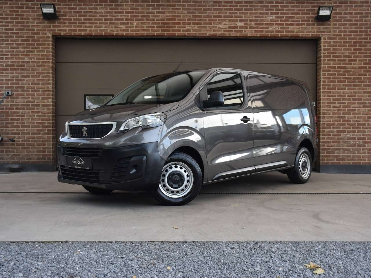 Peugeot Expert 2.0 HDI L2 / 3 ZIT / CARPLAY / GPS, 139 g/km, Zwart, 1688 kg, 0 kg