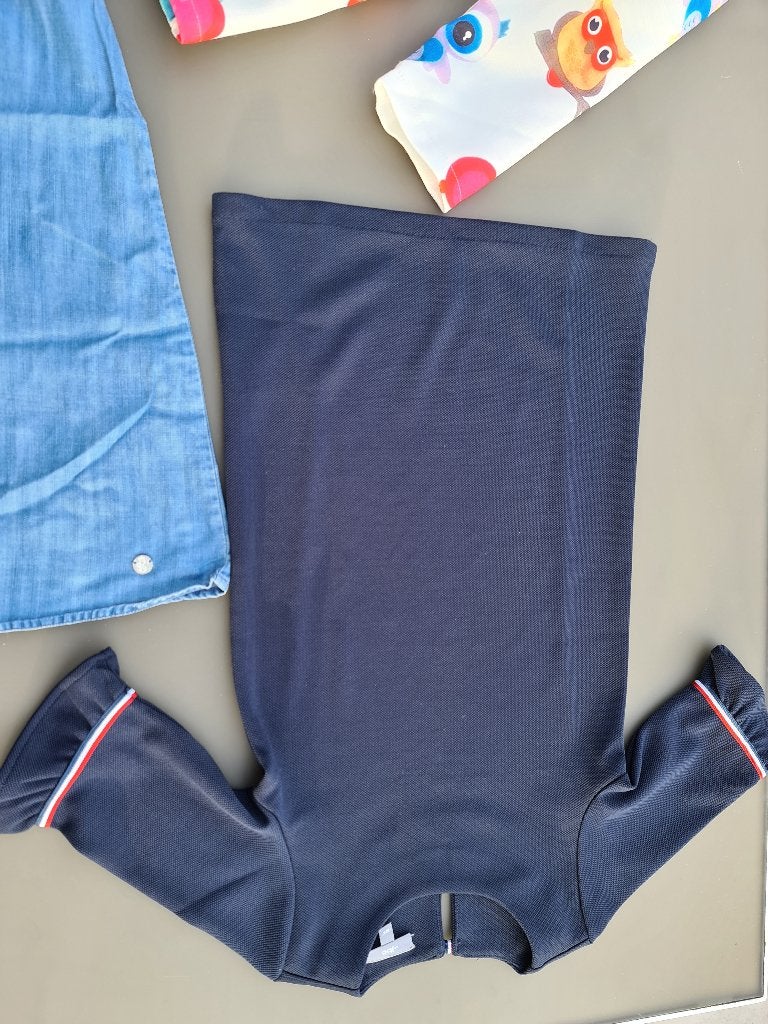 Donker blauwe jurk met Tommy Hilfiger streepjes, JC, 122, Kinderen en Baby's, Kinderkleding | Maat 122, Ophalen, Zo goed als nieuw