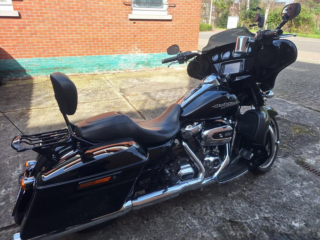 Harley Davidson street glide bj 2018, Motoren, Particulier