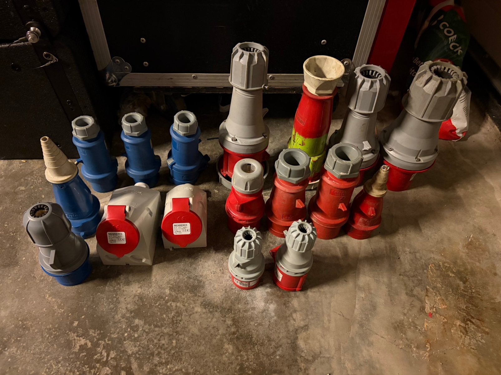 Stekkers, Doe-het-zelf en Bouw, Ophalen, Zo goed als nieuw, Stekker