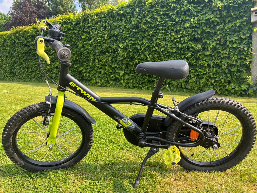 B Twin fiets 16 inch Dark Hero, Enlèvement, Utilisé, Frein sur jante, 16 à 20 pouces