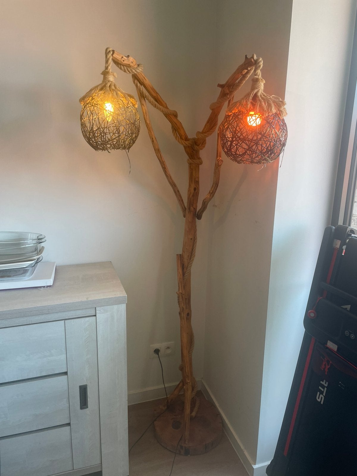 2 lampadaire artisanaux, Enlèvement, Comme neuf, Bois
