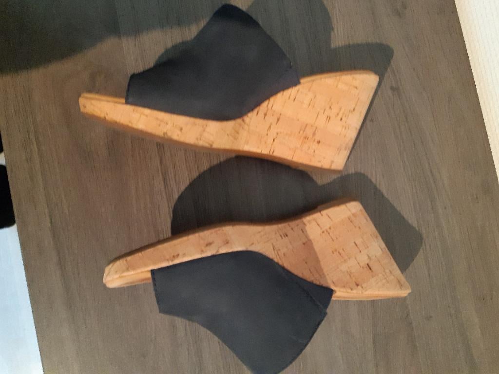 Gabor muiltje maat 4,5, Ophalen, Blauw, Gabor, Sandalen of Muiltjes