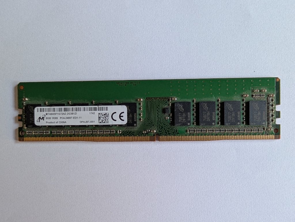 Barrette RAM Micron 8 Go DDR4-2400 ECC UDIMM CL17 1Rx8, Informatique & Logiciels, Enlèvement ou Envoi, DDR4, 8 GB, Utilisé
